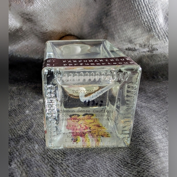 TokyoMilk Lotus Sake Perfume Spray EDP by Margot Elena 1Fl Oz NWOB - Picture 2 of 2